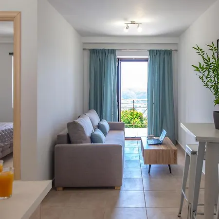 Agios Petros Apartments * Ágios Pétros