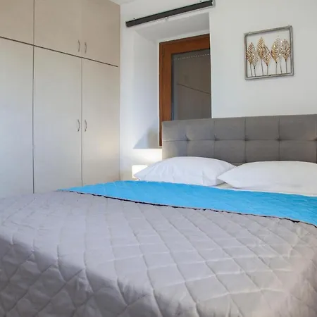 아파트 Agios Petros Apartments *