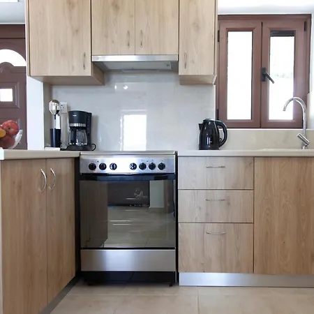 아파트 Agios Petros Apartments *