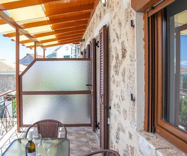Lejlighed Agios Petros Apartments *